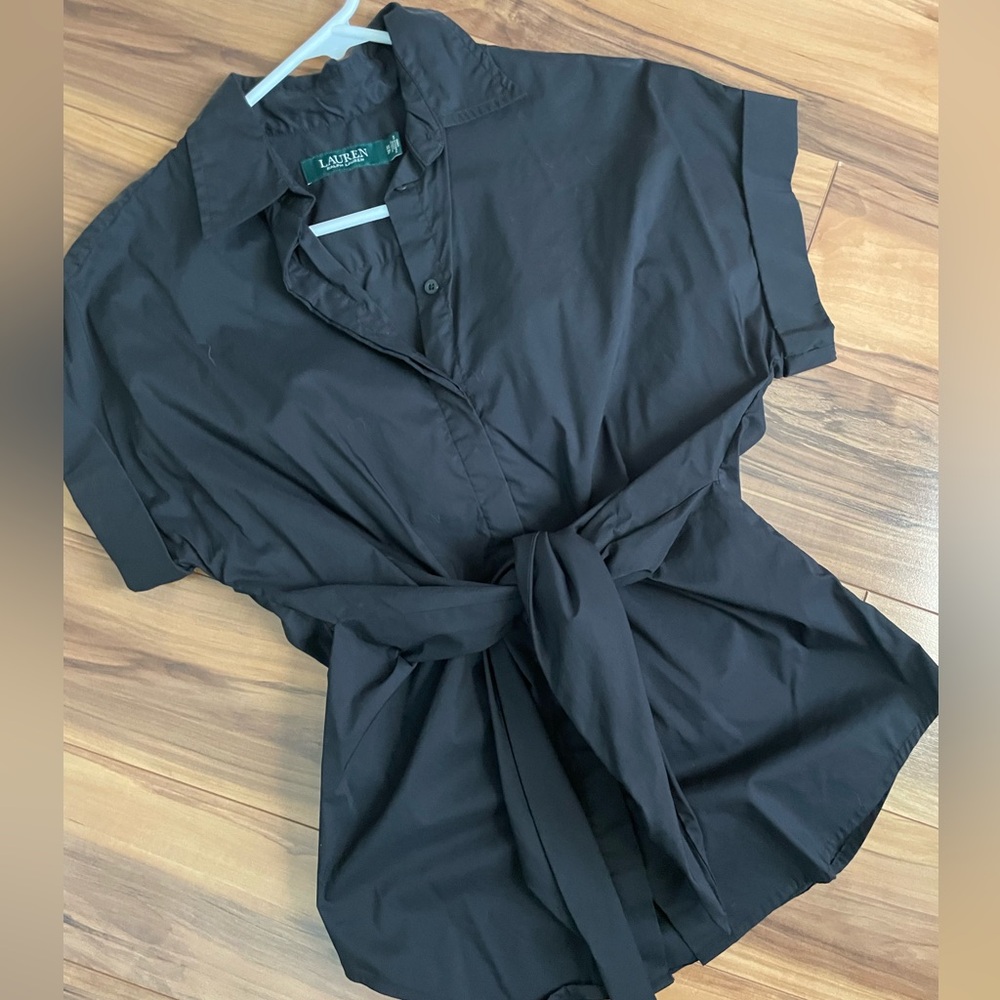 Lauren Ralph Lauren Black Short Sleeve Button-Up Shirt with Tie Waist cotton